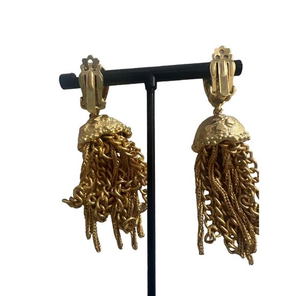 Vintage Tassel Necklace Yellow Gold Tone 18" with Enhancer and matching earrings - Picture 4 of 13